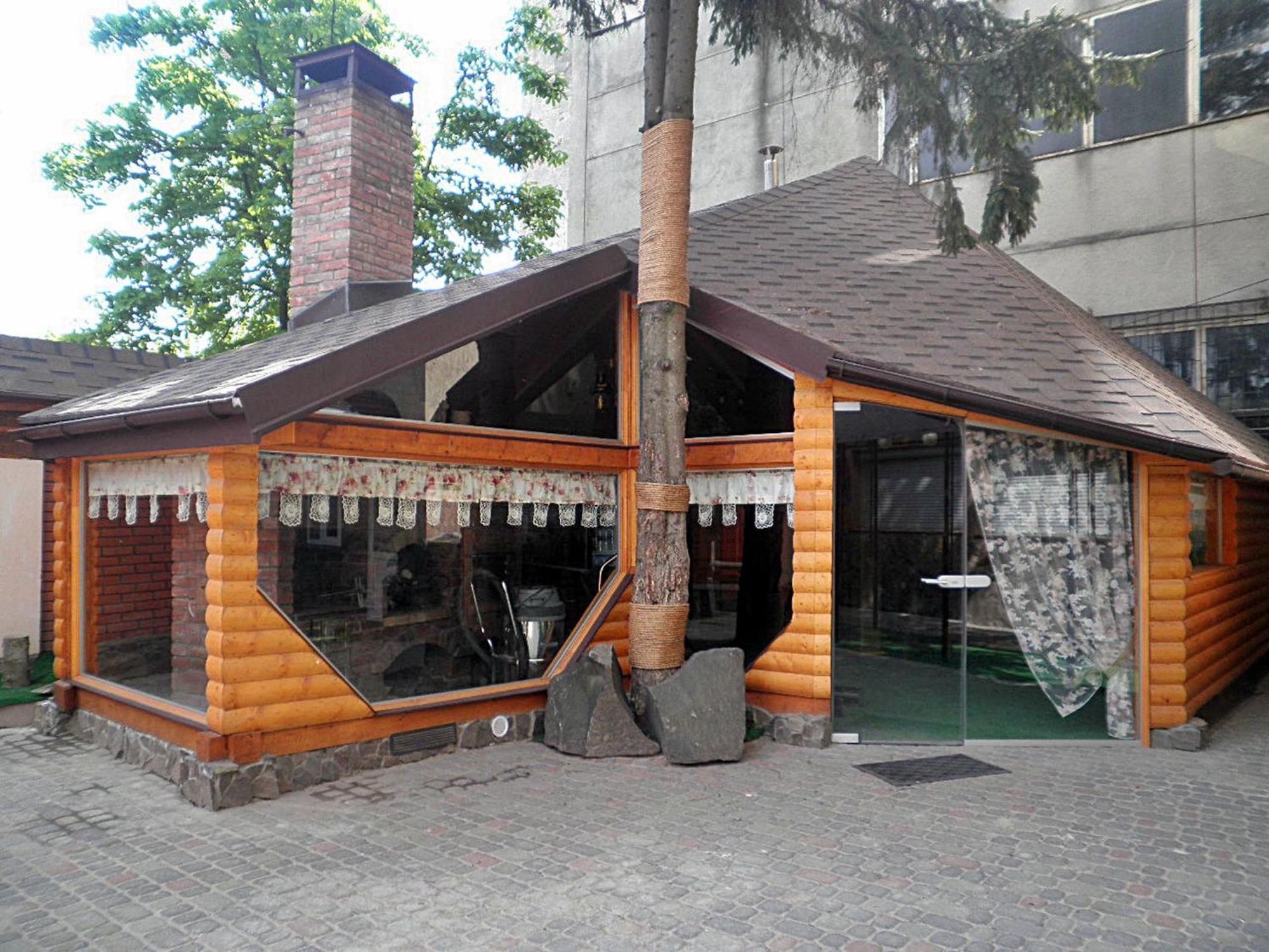 Leon Hotel Lviv Exterior foto